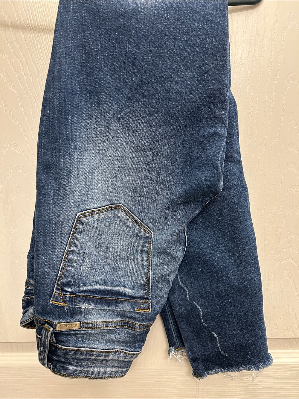 KanCan Women’s Skinny Jeans in Faded Dark Blue Denim